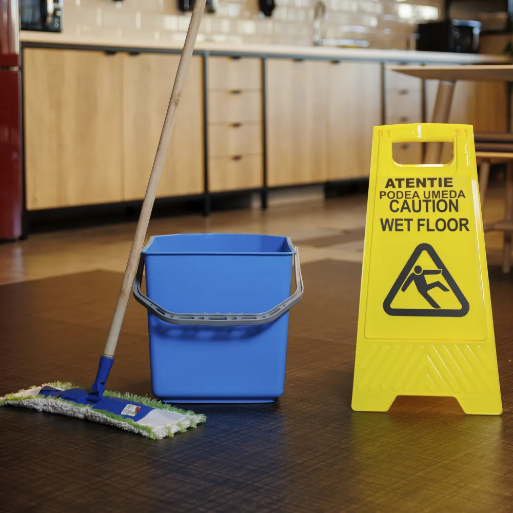 Servicii curățenie și întreținere Novo Class